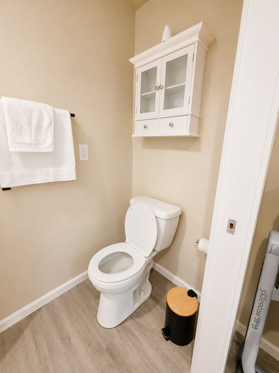 Half-bath detail