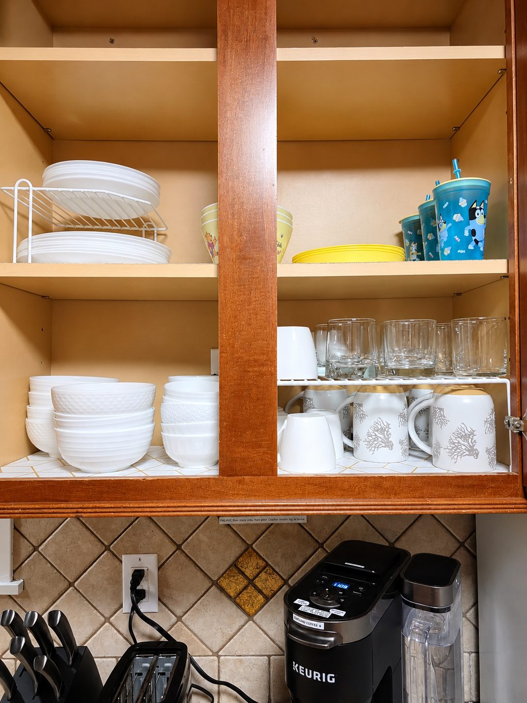 Dishes and drinkware